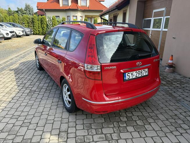 Hyundai i30 1,4 109KM  Klimatyzacja Orzech - zdjęcie 9