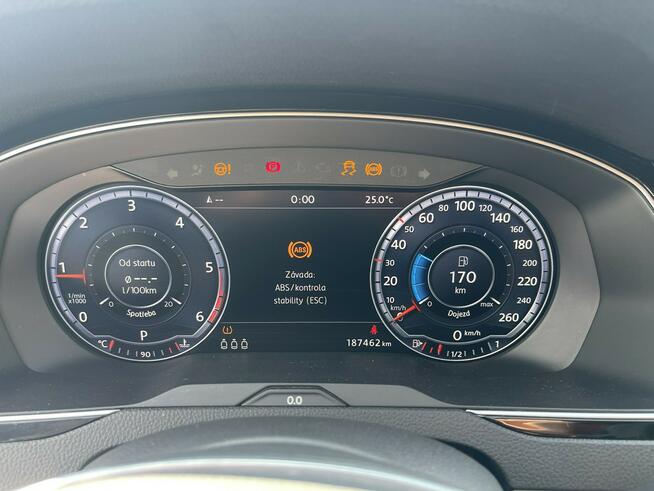 Volkswagen Passat Highline 4Motion Podgrzewanie Hak 240KM Gliwice - zdjęcie 8