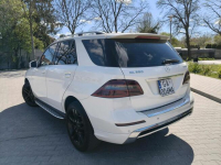 MERCEDES ML 350 BENZYNA BIAŁA PERŁA JASNE WNĘTRZE OKAZJA Ostrów Wielkopolski - zdjęcie 3