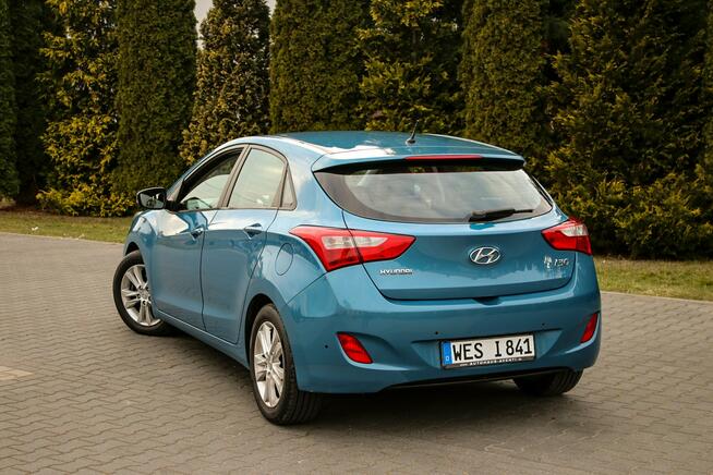 Hyundai i30 100KM Klimatronik Pół Skóry Podgrzewane Fotele Parktronik Ostrów Mazowiecka - zdjęcie 4