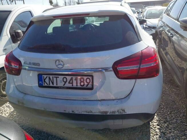 Mercedes GLA 180 Komorniki - zdjęcie 5