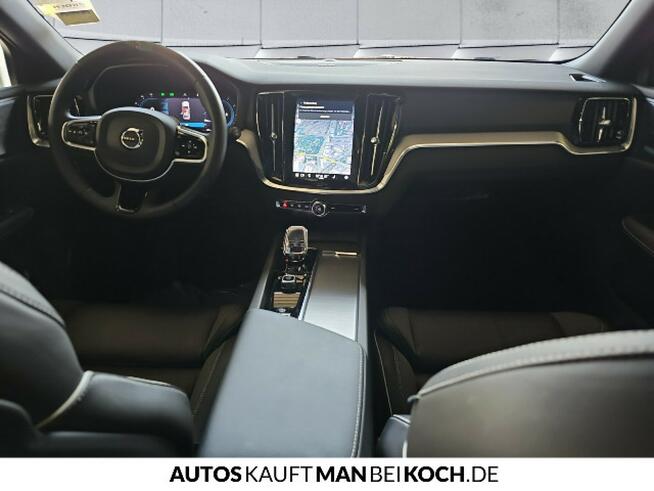 Volvo V60 Cross Country B4 D Plus  Mild-Hybrid AWD Tychy - zdjęcie 7