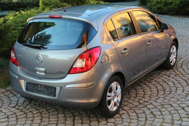 Opel Corsa Benzyna 5 drzwi Opłacony Ładny Egzemplarz Lubań - zdjęcie 2