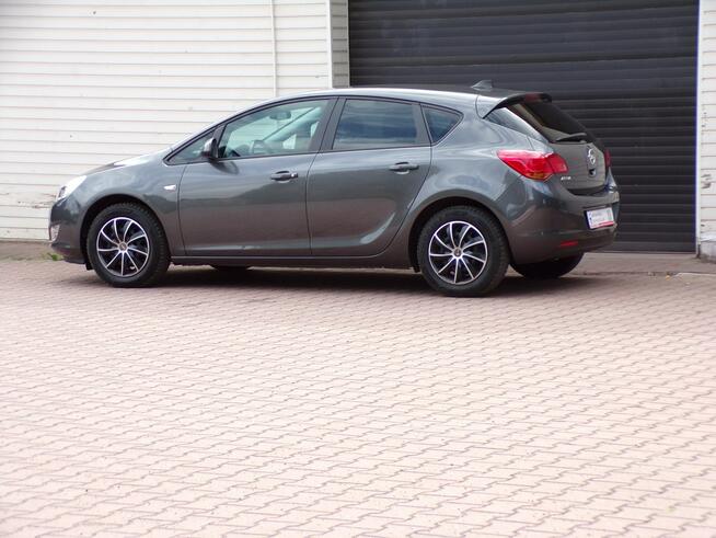Opel Astra Klima /Gwarancja /1,6 /115KM /2011r Mikołów - zdjęcie 11
