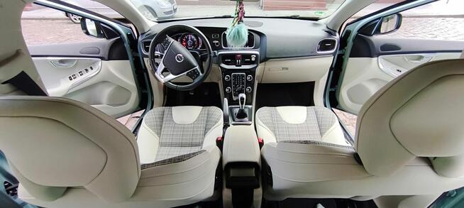 Volvo V40 Lift T3 Momentum garażowany unikatowy egzemplarz Stargard - zdjęcie 1