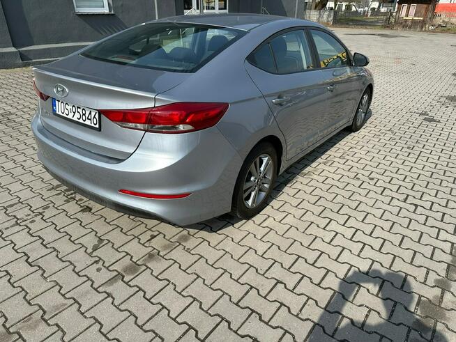 Hyundai Elantra 2.0B, Grzane fotele, Stan Idealny, Zarejestrowany Ostrowiec Świętokrzyski - zdjęcie 3