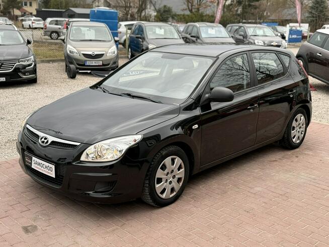 Hyundai i30 Gwarancja, Klimatyzacja, Super Stan, Dokumentacja, Serwis Sade Budy - zdjęcie 2