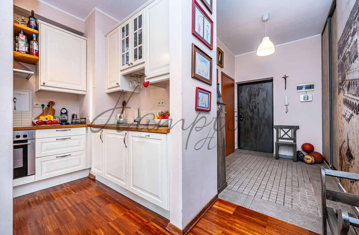 Apartament w ciszy i zieleni na zamkniętym osiedlu Konstancin-Jeziorna - zdjęcie 12