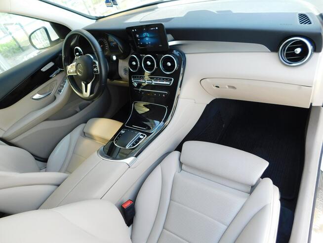 Mercedes GLC 200 4 Matic z Gwarancją Beżowa Skóra Żyrardów - zdjęcie 3