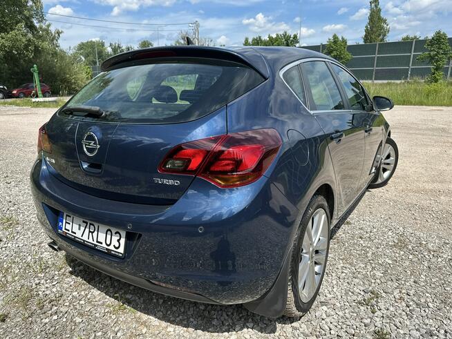 Opel Astra Starowa Góra - zdjęcie 2