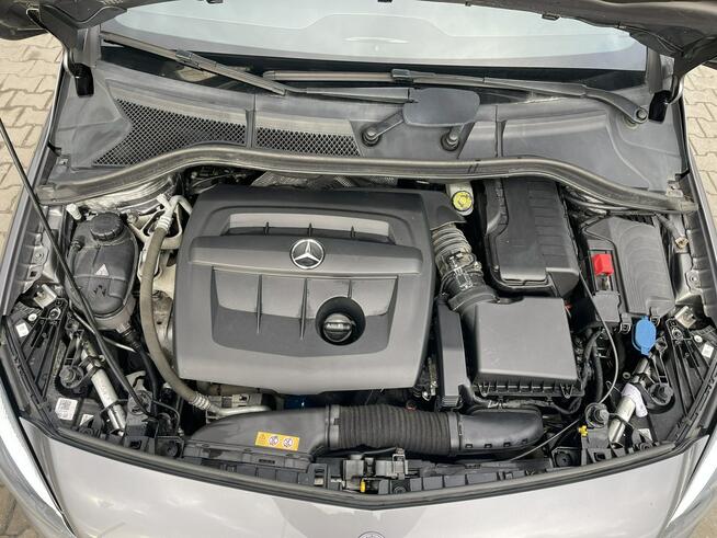 Mercedes B 180 Automat Skóra Klimatronik Podgrzewanie LED Gliwice - zdjęcie 12