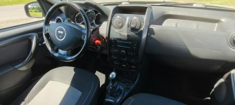 Dacia Duster Bezwypadkowy, stan bdb. roczna gwarancja. Goczałkowice-Zdrój - zdjęcie 9