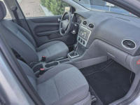 Ford Focus Automat/ sedan/ klimatyzacja/ b. dobrze jeździ Warszawa - zdjęcie 10