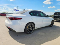 Alfa Romeo Giulia Wersja Ti / AWD / niski przebieg Warszawa - zdjęcie 4