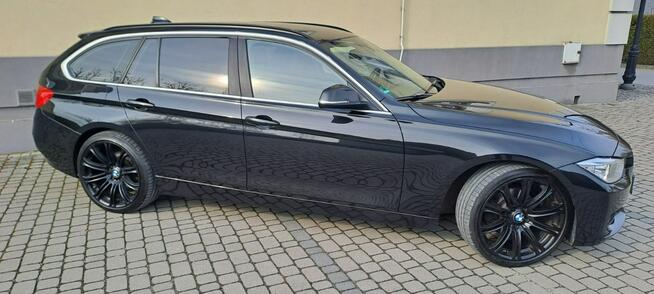 BMW 318 Bardzo ładny egzemplarz, Automat, Nawigacja, Alu 18" Chlewice - zdjęcie 12