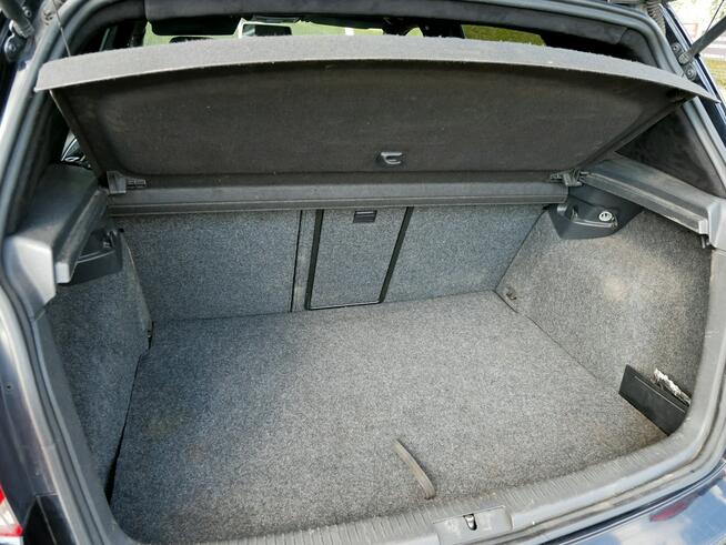 Volkswagen Golf 1.6MPI 102KM Eu5 5 Drzwi -2xKlimatr -Navi +Opony lato Goczałkowice-Zdrój - zdjęcie 12