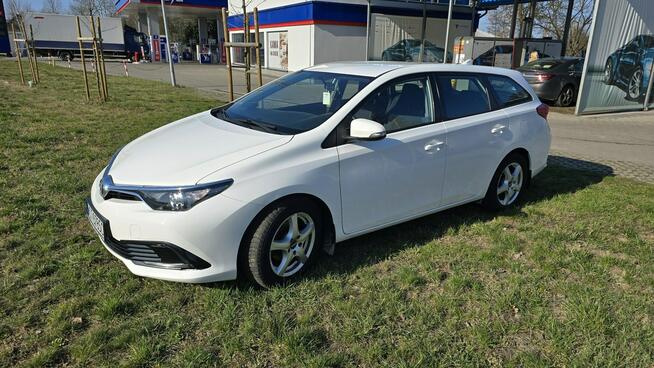 Toyota Auris Karczew - zdjęcie 1