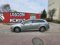 Syndyk sprzeda samochód - Toyota Avensis Pruszków - zdjęcie 3