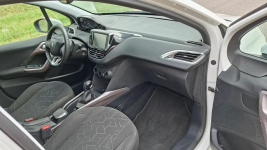 Peugeot 2008 1,2B 2015r 40tyś km zarejestrowany Skarżysko-Kamienna - zdjęcie 9