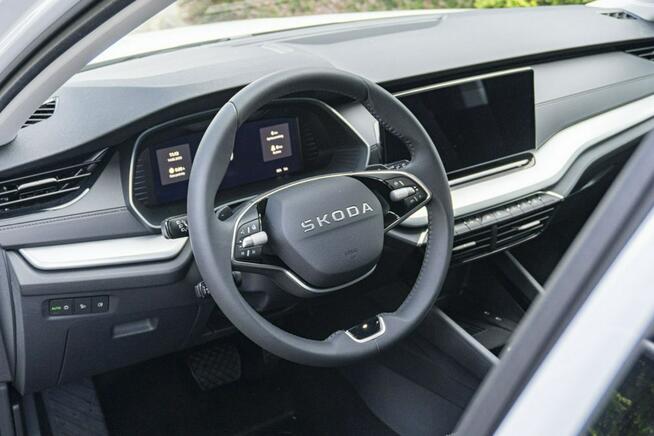 Škoda Octavia Combi Edition 130 Selection 1.5 TSI m-HEV 150 KM DSG Łódź - zdjęcie 11