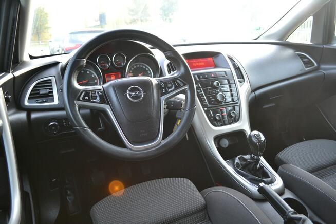 Opel Astra Nawigacja*Klima*Wymieniony Rozrząd* Zadbany*1.4T 120KM Częstochowa - zdjęcie 7
