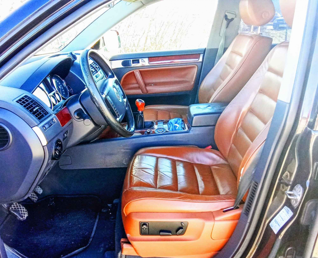 VW   TOUAREG  4X4 MANUAL .BEZ PNEŁMATYKI. 19 CALI   FELGI.  FULL OPCJA Dzierżoniów - zdjęcie 3