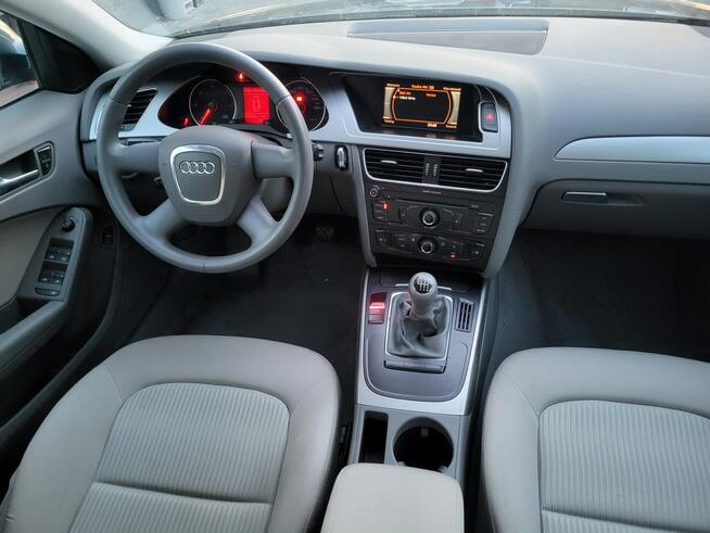 Audi A4 ** Bezwypadkowy ** Przebieg 202 Tys Km ** Jatutów - zdjęcie 12