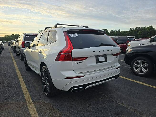 Volvo XC 60 R-Design / 4x4 / niski przebieg Tarnów - zdjęcie 5