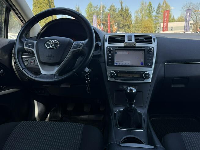 Toyota Avensis Salon Polska Bezwypadkowy Stan Bardzo Dobry benzyna gaz Będzin - zdjęcie 11