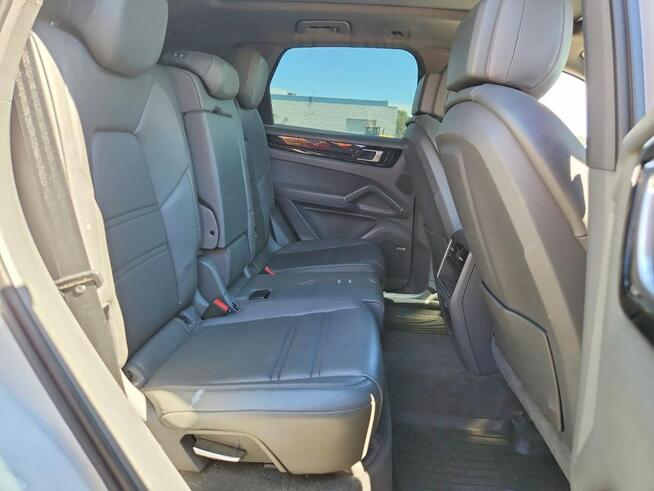Porsche Cayenne AWD / Hybryda / niski przebieg Białystok - zdjęcie 11