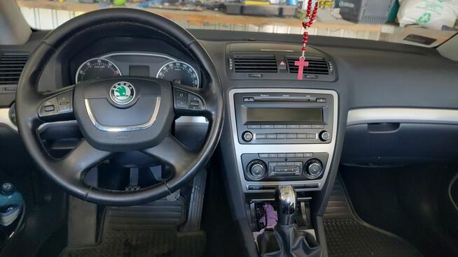 Skoda Octavia 2010 Włoszczowa - zdjęcie 7