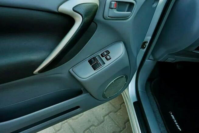 Toyota RAV-4 2,0D4D Klima, alu, 4x4, serwis, 100%, 2002r. Płock - zdjęcie 10