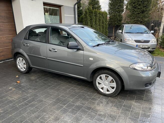 Salonowy Chevrolet Lacetti 2010 1.4 Benz 73 tyś km klima Marki - zdjęcie 3