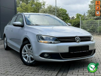 Volkswagen Jetta Climatronic PDC Navi Gwarancja