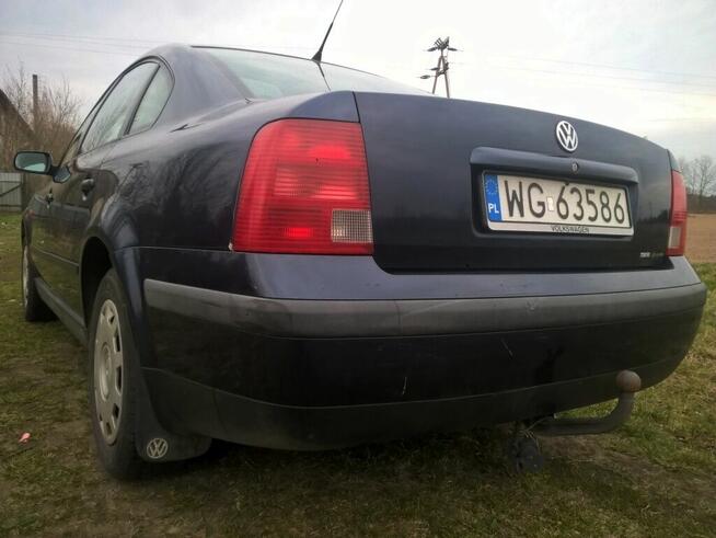 PASSAT B5 1.6 101KM CLIMA ABS 4El.szyb+lu 2Grzane.Fotele HAK Łaskarzew - zdjęcie 1