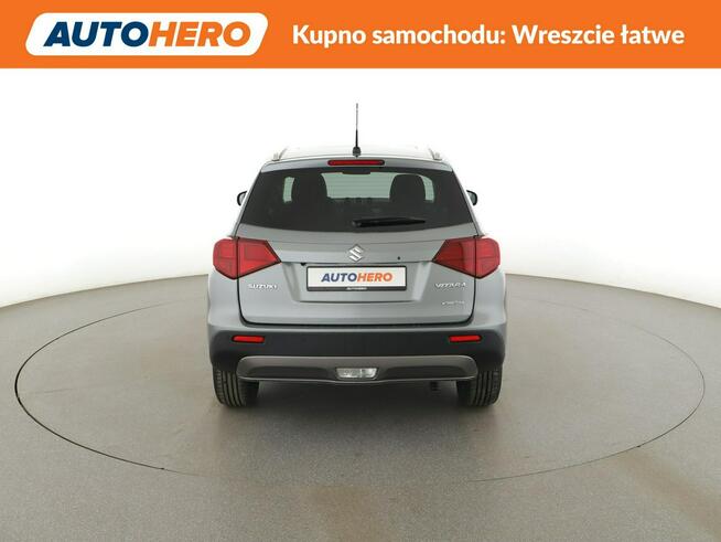 Suzuki Vitara automat 4x4 panorama navi kamera grzane fotele ACC Warszawa - zdjęcie 6