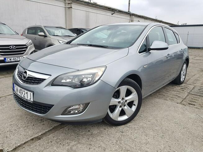 Opel Astra 1,4 Turbo Benzyna Klimatronik Zarejestrowany Włocławek - zdjęcie 1