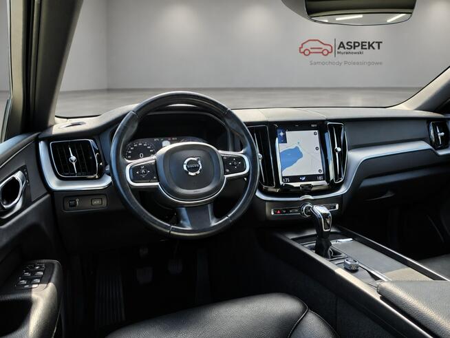 Volvo XC 60 D3 Momentum / Serwisowany w ASO Skępe - zdjęcie 11