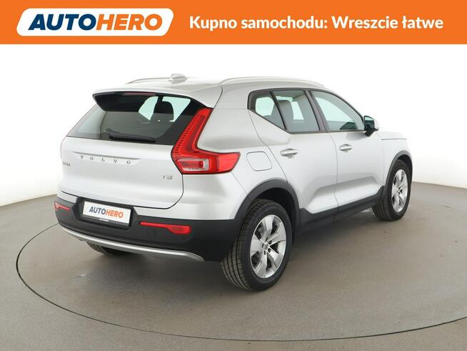 Volvo XC 40 FV23% navi kamera półskóra grzane fotele LED tempomat Warszawa - zdjęcie 7