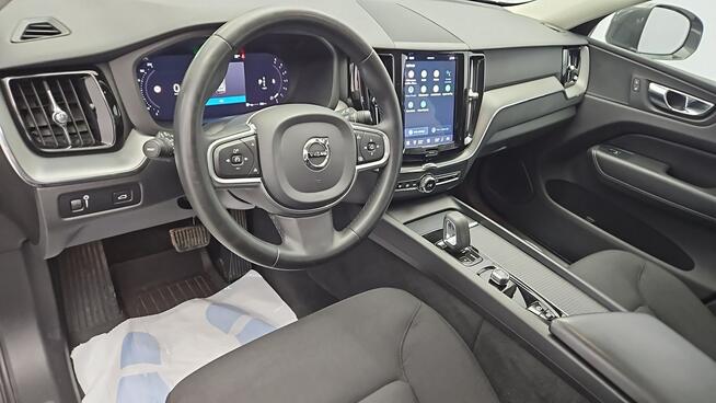 Volvo XC 60 B4 D Core aut ! Z Polskiego Salonu ! Faktura Vat ! Warszawa - zdjęcie 9