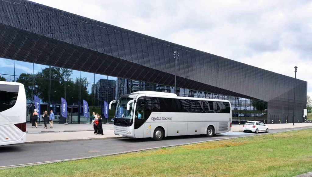 Wynajem busów Przewóz osób, Wynajem Autokarów, Śląsk, Katowice Ruda Śląska - zdjęcie 12