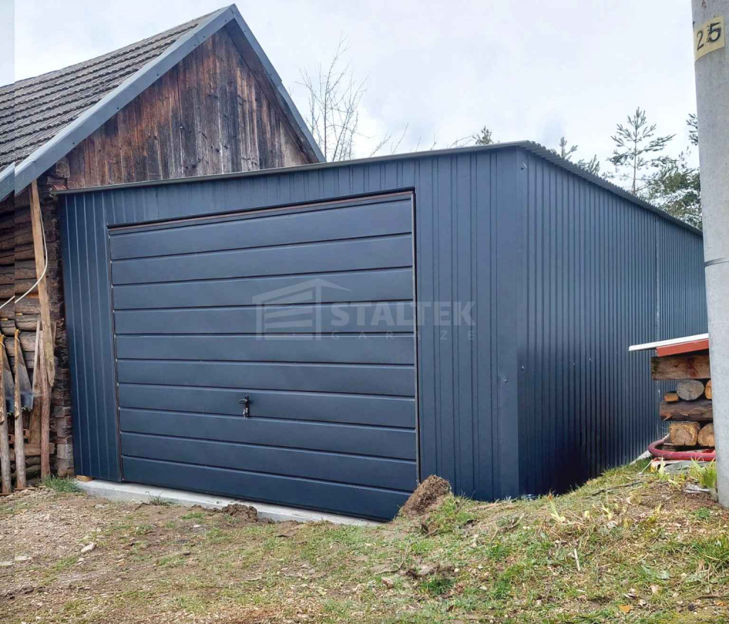 Garaż Blaszany 4,5X8M Brama Uchylna  Dach Spad W Bok ST215 Morąg - zdjęcie 4