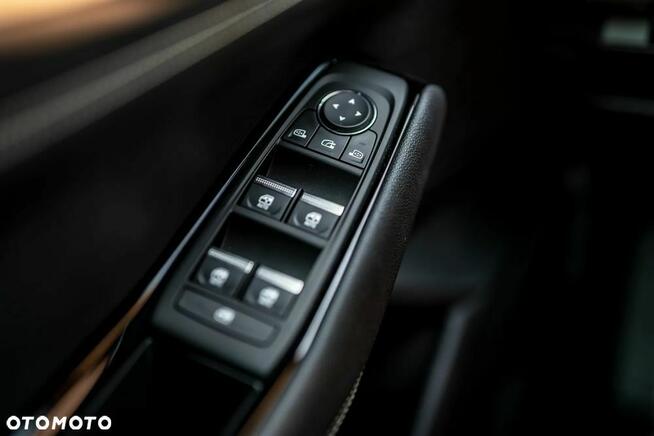 Renault Austral Krosno - zdjęcie 9