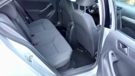Volkswagen Jetta A6 1.6 Toruń - zdjęcie 9