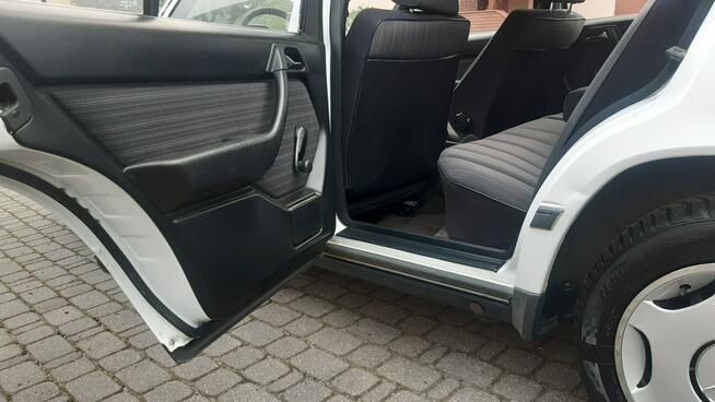 Mercedes W124 Bachowice - zdjęcie 8