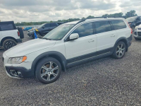 Volvo XC 70 Bogata wersja wyposażenia / AWD / niski przebieg