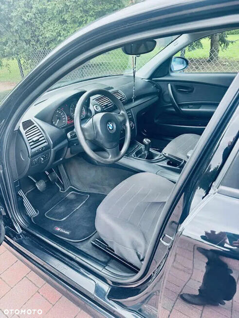 BMW Seria 1, 2008 r. 1.6 Ruchna - zdjęcie 4