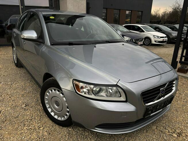 Volvo S40 1.6 diesel 109km Hak holowniczy serwis BEZWYPADKOWY 2010 Tychy - zdjęcie 2