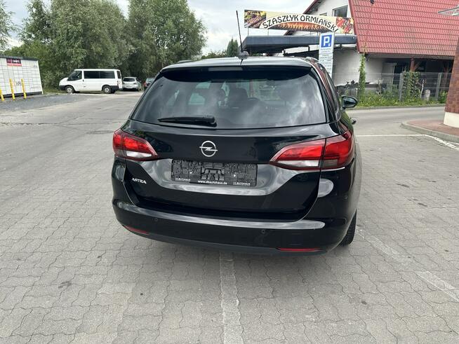 Opel Astra Sports Tourer 1,2 Turbo Jak Nowy Serwisow Bydgoszcz - zdjęcie 9