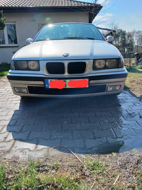 Sprzedam BMW 318tds Smyczyna - zdjęcie 7